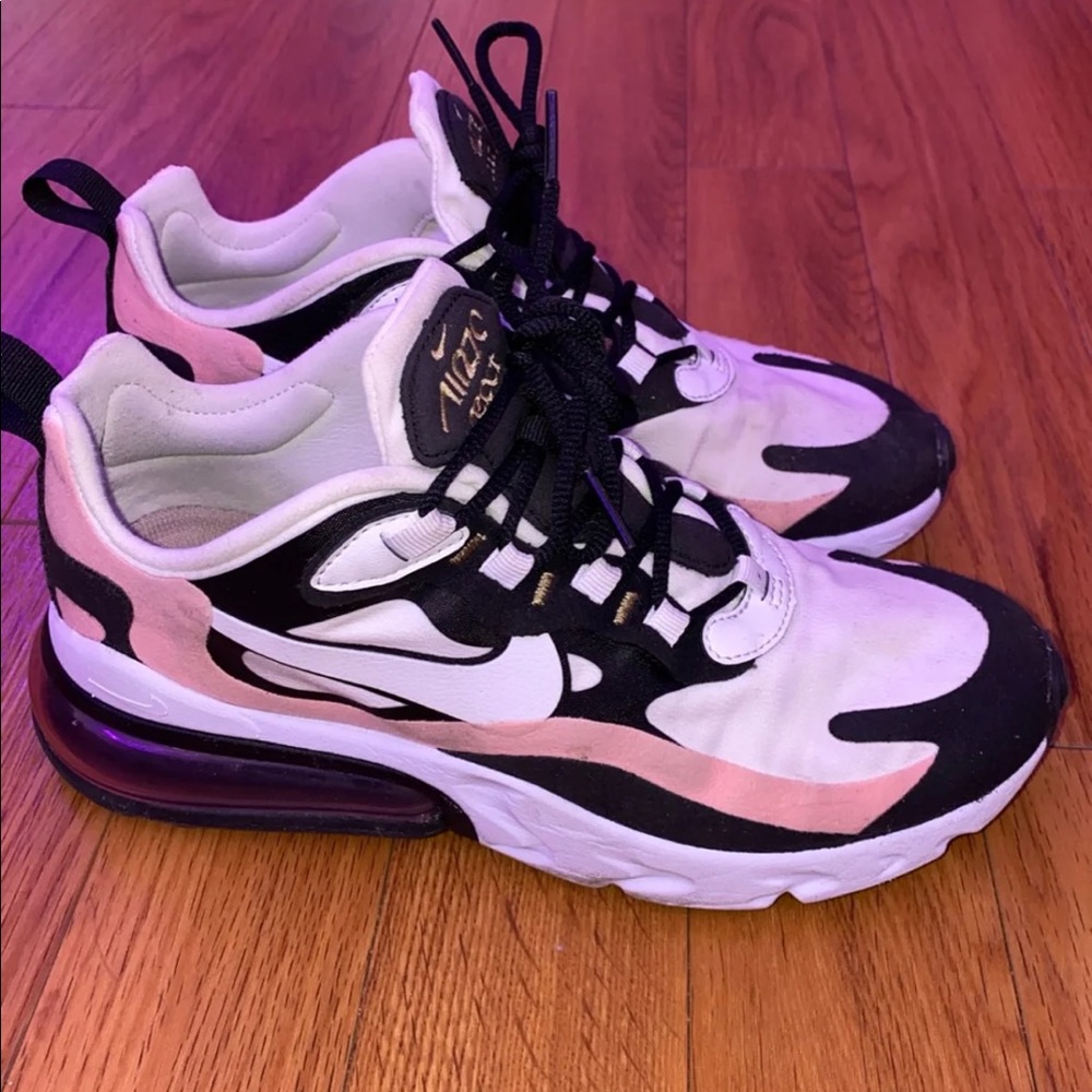 Nike Women’s Air Max 270 react